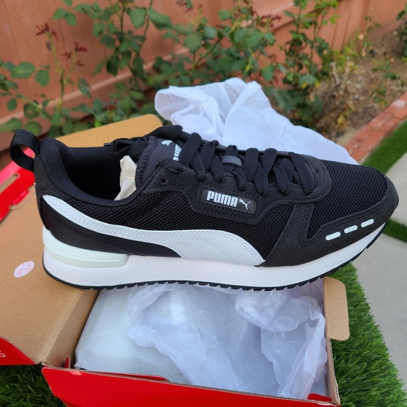 PUMA R78 Sneakers - Picture 1 of 6